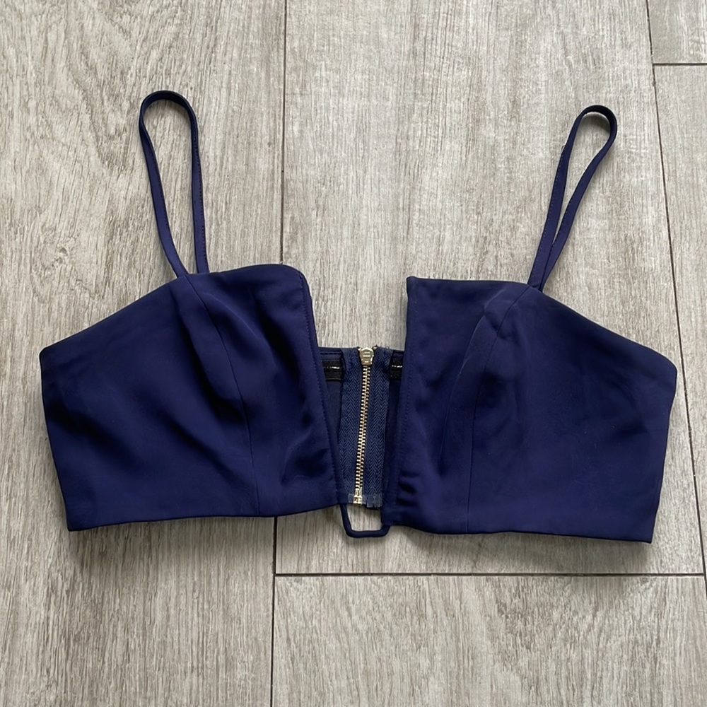 Mia Underwire Bra Top Tank perfect under a blazer Navy Size Small